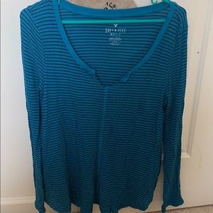 AE long sleeve top